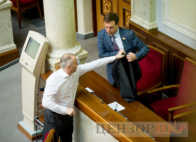 Шуфрич, що роздягається, дзвінок Сивака Папієву та Мусій в гостях у Бахтєєвої, - день роботи ВР 10 квітня 14