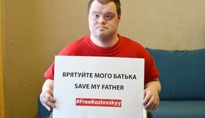 Сыновья ученого Козловского просят боевиков освободить его. ФОТО