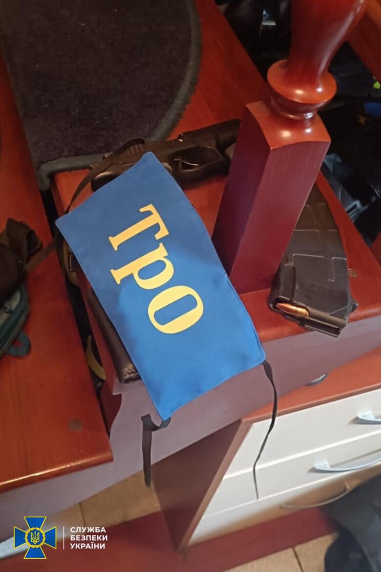 СБУ заблокировала очередной канал переправки призывников через границу 05 СБУ заблокировала очередной канал переправки призывников через границу 05