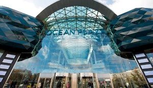 Банк, ТРЦ Ocean Plaza та завод: Україна націоналізувала активи російських олігархів на мільярди гривень