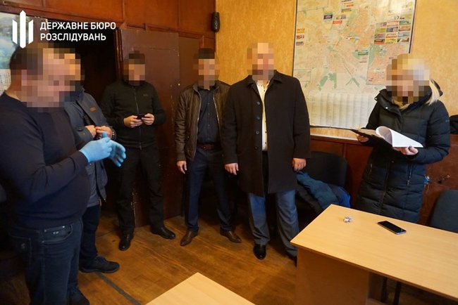Полицейские четыре часа пытали 18-летнего парня, выбивая признание в преступлении, которое он не совершал - ГБР 03 Полицейские четыре часа пытали 18-летнего парня, выбивая признание в преступлении, которое он не совершал - ГБР 03
