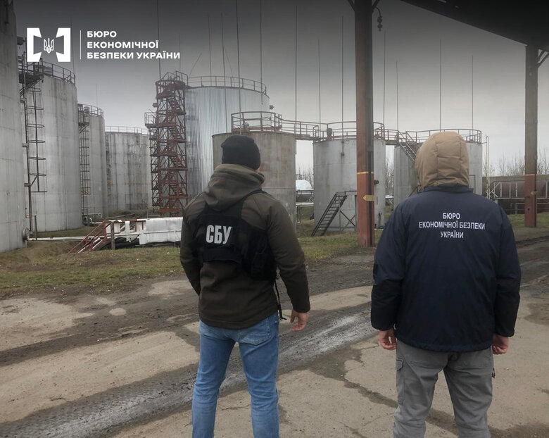 Бюро економічної безпеки на Черкащині вилучило фальсифіковане пальне на 13,5 млн грн