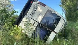 Автобус зі школярами перекинувся на Харківщині: що відомо?