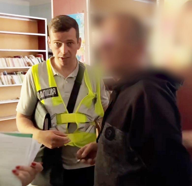 Загибель людей біля укриття у Києві: затримано трьох посадовців райдержадміністрації та охоронця медзакладу 03