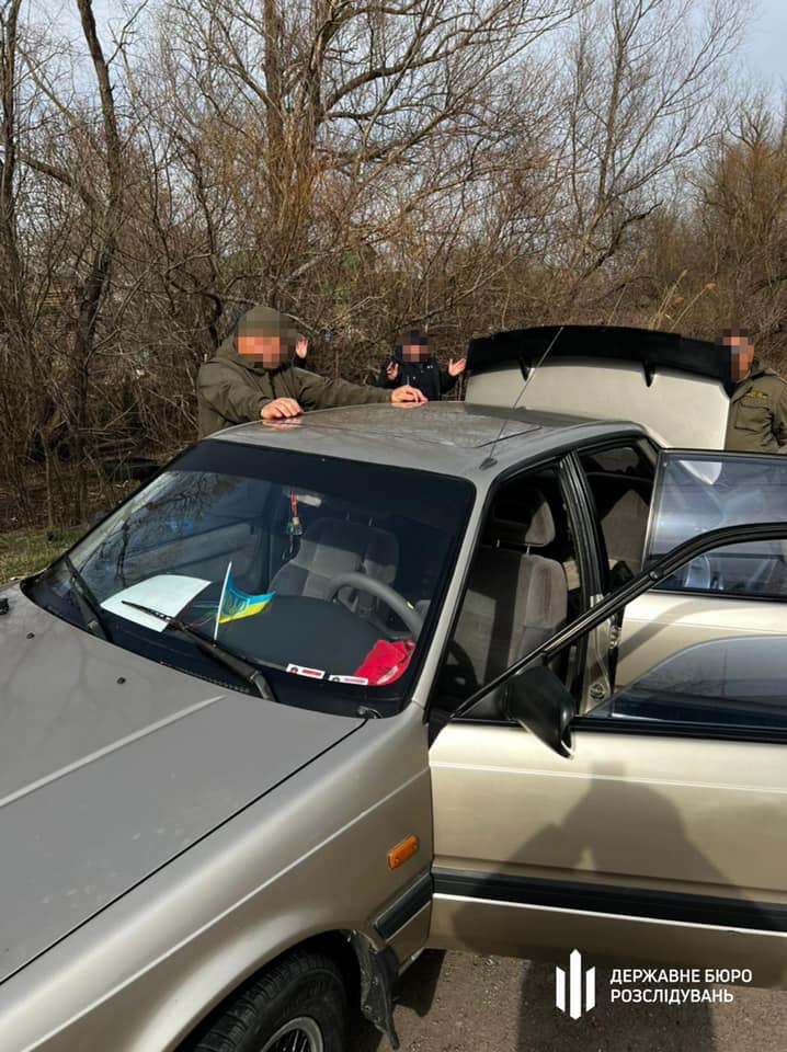 В Одеській області тероборонівець за 5 тис. євро переправляв призовників за кордон 02