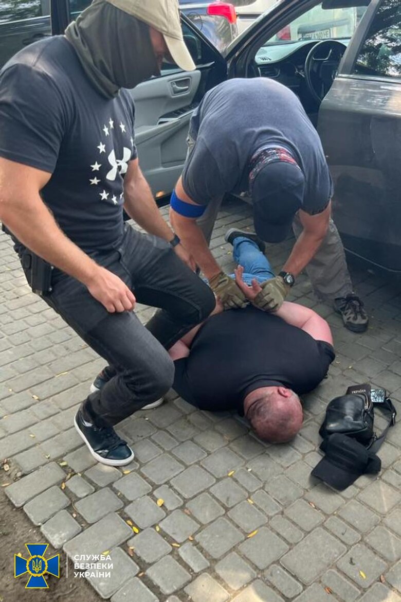 СБУ обезвредила в Одессе преступную группировку, занимавшуюся вымогательством и разбойными нападениями 01