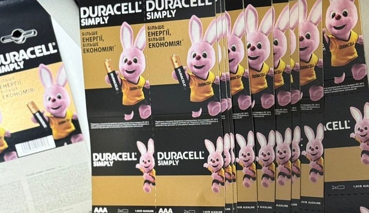 БЕБ викрило схему незаконного виробництва батарейок Duracell – збитки перевищують 5 мільйонів. ФОТОрепортаж
