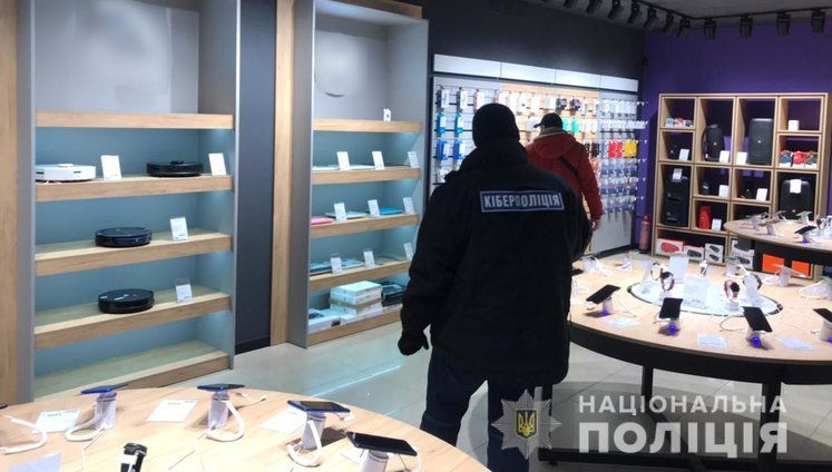 Шахраї обдурили 55 тис. вкладників на 150 млн грн за допомогою фінансової піраміди, - Нацполіція. ВІДЕО+ФОТОрепортаж