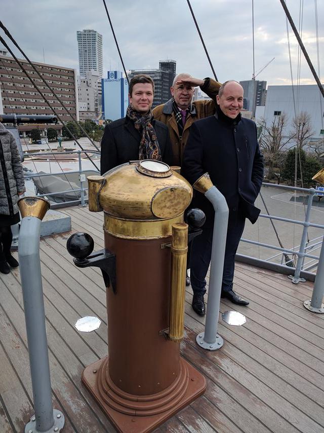 Rada Chair Parubii visits Japan, attends naval base, discusses military cooperation 03