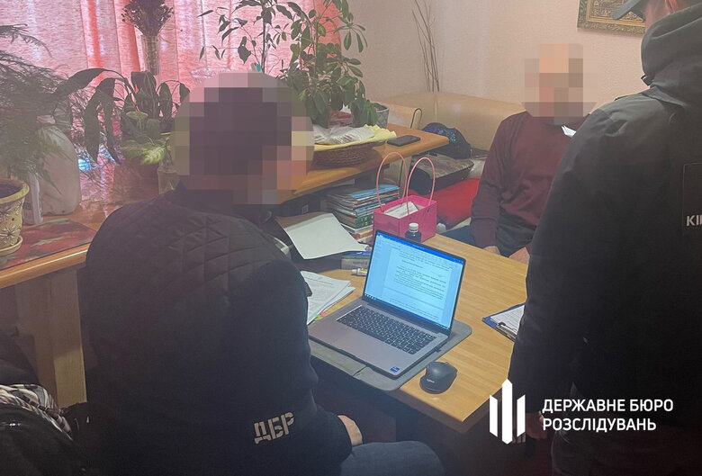 Керівників "Укрпрофтуру" та Федерації профспілок викрили на привласненні держмайна на 20 мільйонів