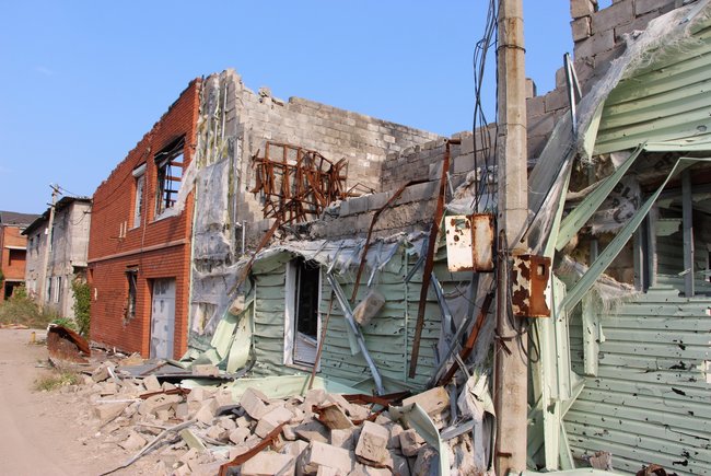JFO report: Shyrokyne completely mined by Russian invaders 14