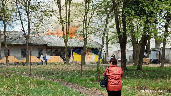 Центр реабілітації учасників АТО підпалили у Львові, - Садовий 01