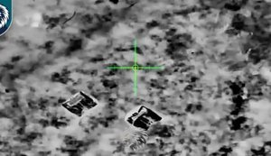 Marines from 34th Brigade used drones to deliver food and essential medicines to residents of occupied town of Oleshky. VIDEO