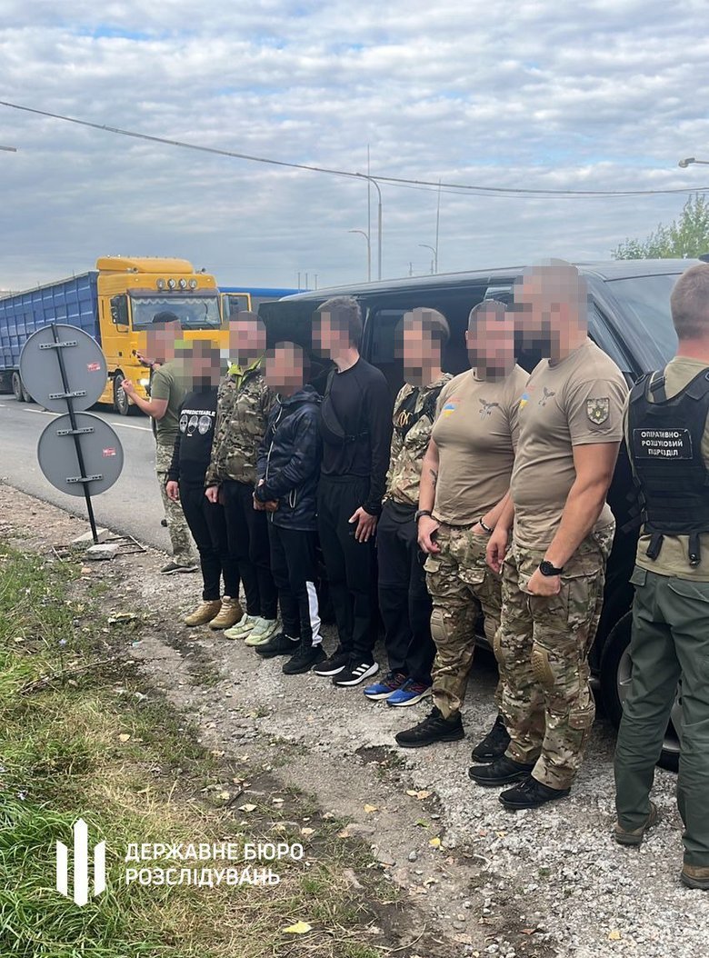 Перевозил уклонистов к границе как спецназовцев
