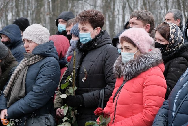 Із загиблим на Донбасі воїном 10-ї ОГШБр Кирилом Биковським попрощалися в Кропивницькому 10