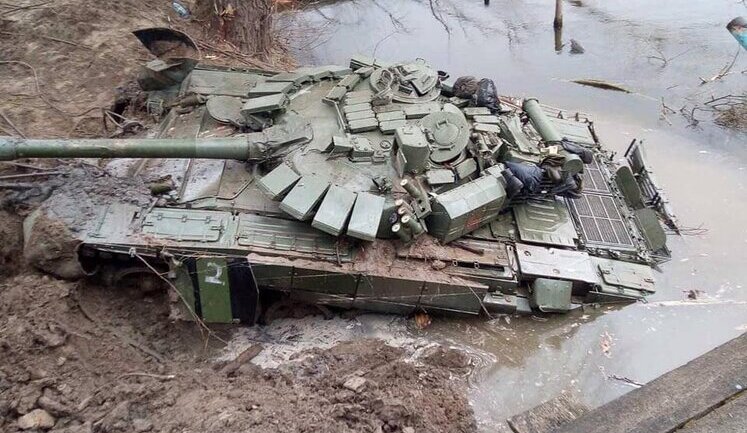 У НАТО оцінюють виробництво Росією танків у 130 на місяць, переважно це відновлення або модернізація