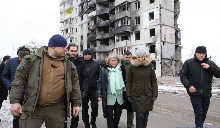 Президент ПА НАТО Гаррио-Майлям посетила разрушенную россиянами Бородянку. ФОТОрепортаж