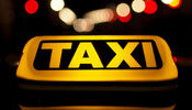 Служби таксі відновлюють цілодобову роботу в Києві