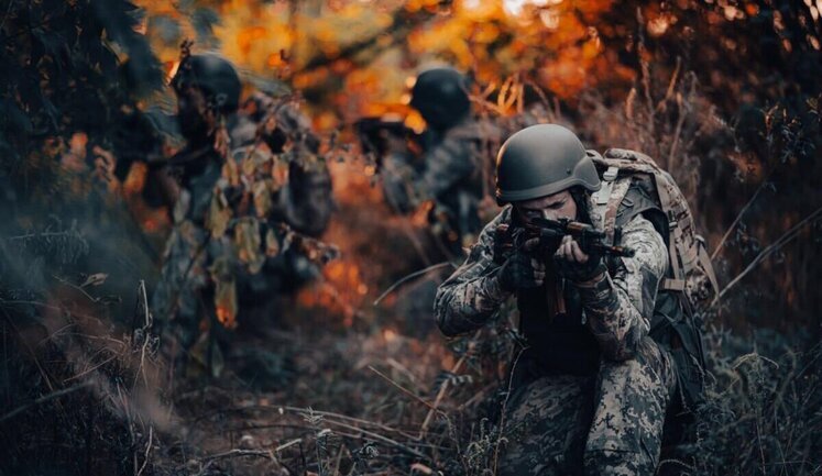 What language soldiers communicate in trenches or in battle with enemy troops is their personal matter, - language ombudsman Kremin