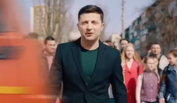 Полиция открыла производство из-за видео, на котором Зеленского "сбивает" грузовик: "Судьба автора будет несладкой"