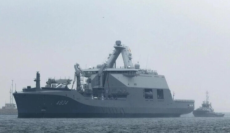 Нідерланди отримали новий військовий корабель, зроблений із української сталі компанії Ахметова. ФОТО