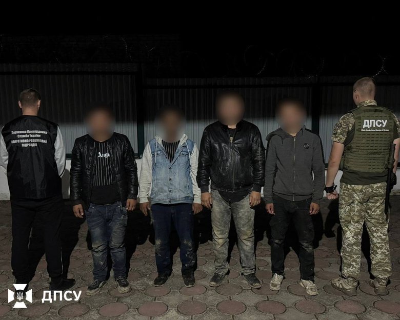 Задержаны десять нарушителей границы в Закарпатье