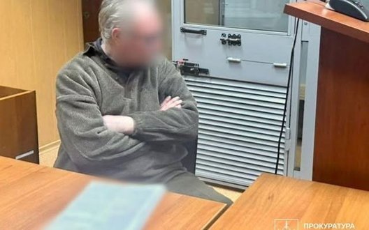 На Харківщині дівчинку майже рік ґвалтував чоловік, якого вона вважала рідним дідусем: справу передано до суду