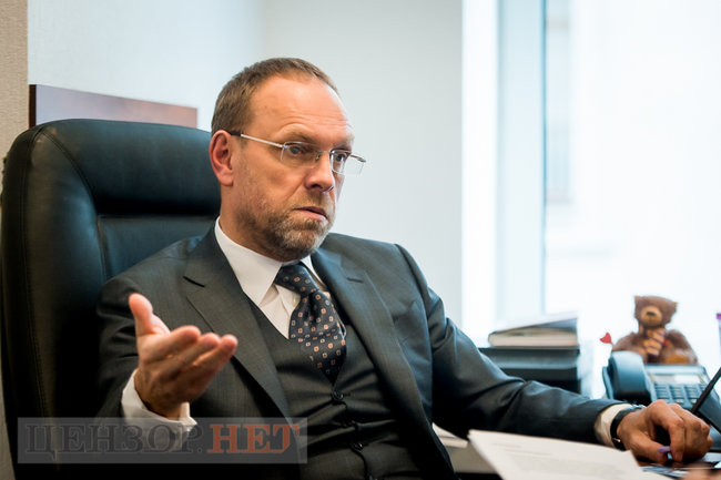 Нардеп Сергей Власенко (Батькивщина): То, что делает СНБО, - это чистая шариковщина 05