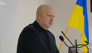 "Росія хотіла, щоб Україна денонсувала договір про дружбу і відмовилася від кордонів, встановлених після Другої світової війни", - Турчинов.. ВIДЕО
