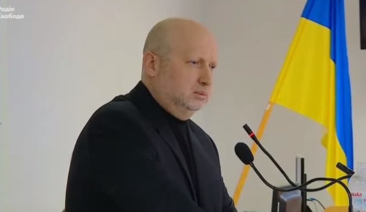 "Росія хотіла, щоб Україна денонсувала договір про дружбу і відмовилася від кордонів, встановлених після Другої світової війни", - Турчинов.. ВIДЕО