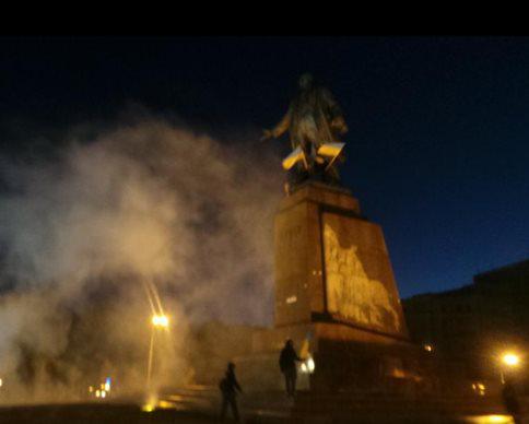 ленин харьков памятник