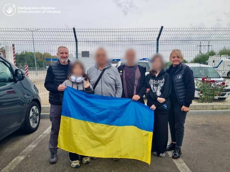21 українця повернули