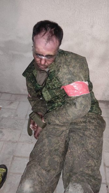 Во время боев за Чернигов взят в плен командир танкового батальона оккупантов 02