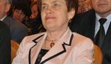 Людмила Янукович пришла к донецким учителям с часами за 30 000 долларов. ФОТОрепортаж