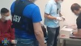 В аэропорту "Борисполь" задержали двух наркокурьеров с 2 кг кокаина: один перевозил "товар" в личных вещах, другой - в желудке. ФОТОрепортаж