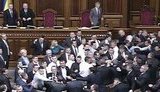 В Верховной Раде вспыхнула потасовка: "Свобода" против ПР и КПУ. ВИДЕО