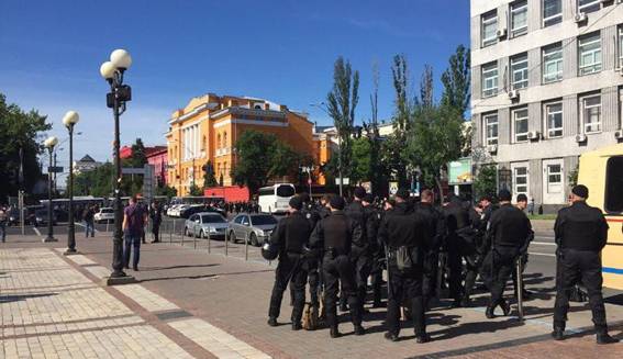 киев марш полиция лгбт