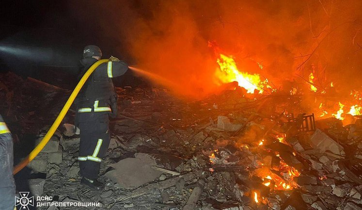 Атаки дронів та артилерії на Дніпропетровщину: пошкоджено об’єкт інфраструктури