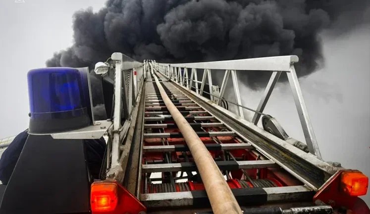 Во Львовской области зафиксировано превышение оксида углерода после атаки БПЛА: людям советуют оставаться дома