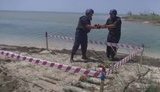 Херсонські рятувальники підняли на поверхню та утилізували 173 артснаряди з палуби судна, затонулого під час Другої світової війни. ВIДЕО