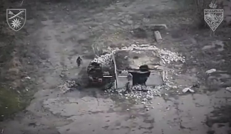 Пілоти 66-ї ОМБр завдали ударів дронами по укриттю з окупантами всередині. ВIДЕО