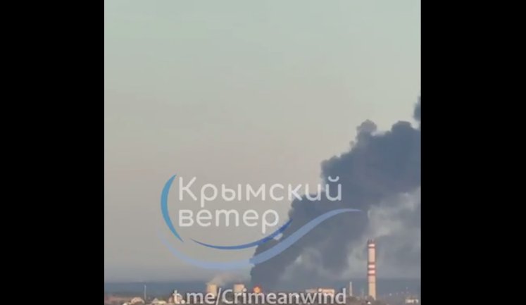 Oil depot is burning in occupied Simferopol after attack by Ukrainian UAVs. VIDEO&PHOTOS
