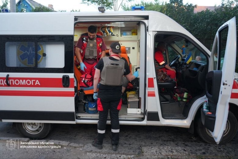 КАБ зруйнував будинок у Запоріжжі: загинув чоловік, з-під завалів врятували 22-річного хлопця