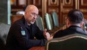 Зеленский провел совещание со Шмыгалем: поручил срочно заключить контракты по дронам