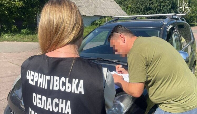 25 підозрюваних і 44 млн грн збитків: викрито масштабні розкрадання бюджетних коштів на Чернігівщині. ФОТОрепортаж