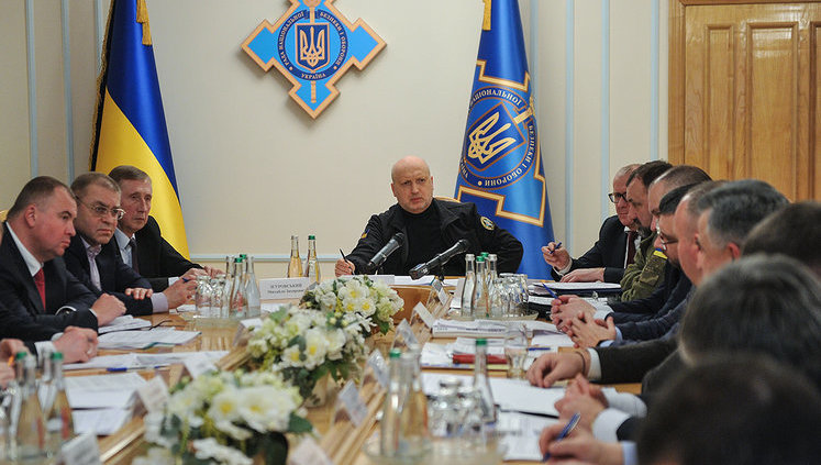 Підвищення рівня прозорості закупівель за державним оборонним замовленням дозволить посилити обороноздатність держави, - Турчинов. ВIДЕО