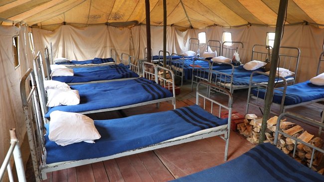 Пункты для размещения, питание и дозиметрический контроль, - ГСЧС показала быт спасателей, тушащих пожары в Чернобыльской зоне 03