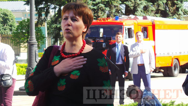Rally outside Rada: protesters demand to adopt new Electoral Code 08