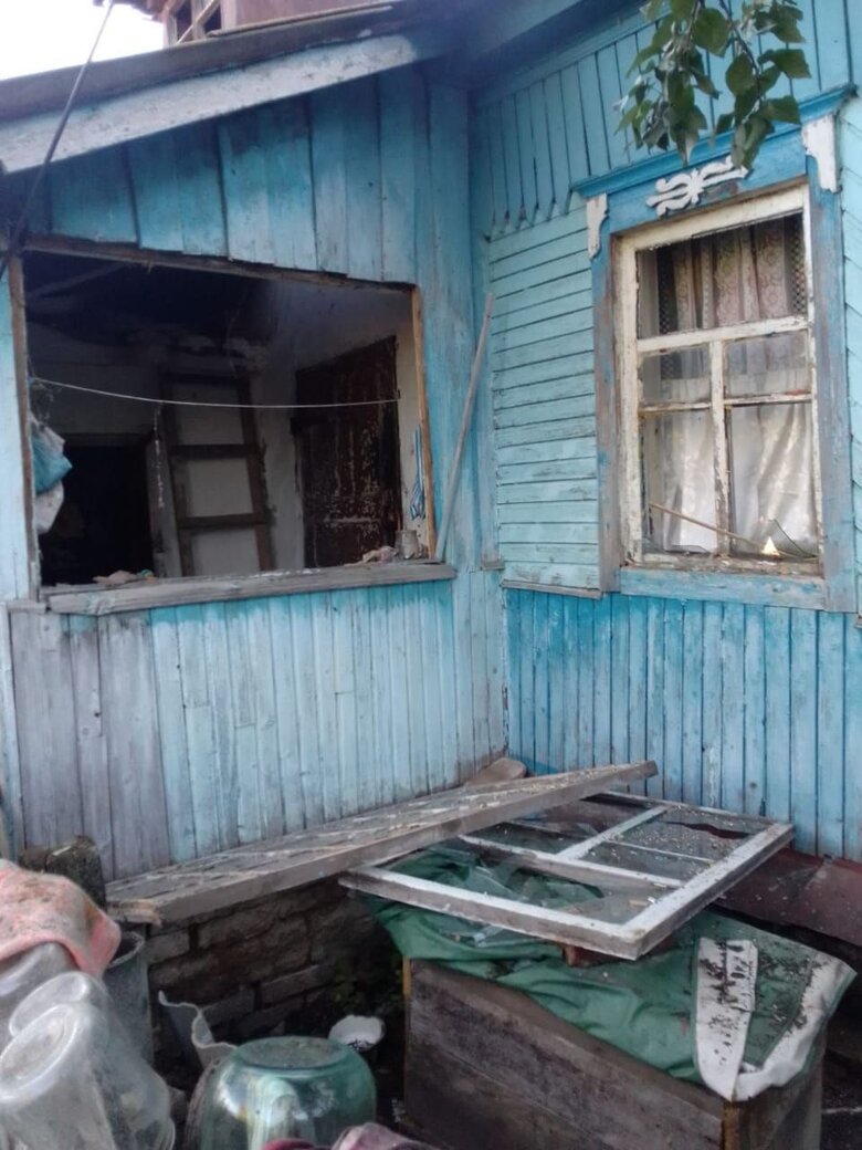 Утром обстреляли село на Сумщине. Зафиксировано 8 прилетов, - Живицкий 01