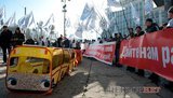 В Киеве протестовали сотни маршрутчиков: "Нас вытеснили с рынка. Будем перекрывать дороги". ФОТОрепортаж+ВИДЕО(обновлено)